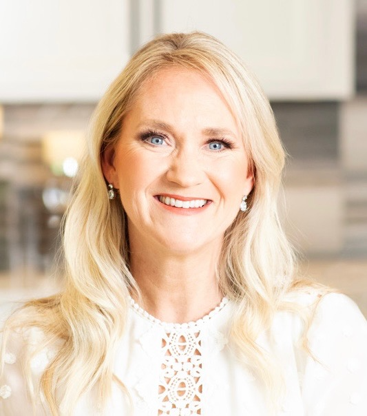 Georgiane Hayhow - Kansas City Real Estate Agent